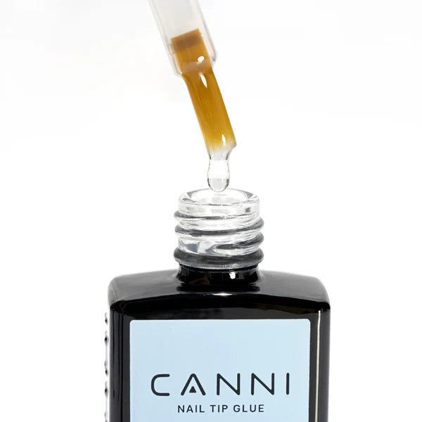 CANNI kynsiliima Nail Tip Glue pullossa